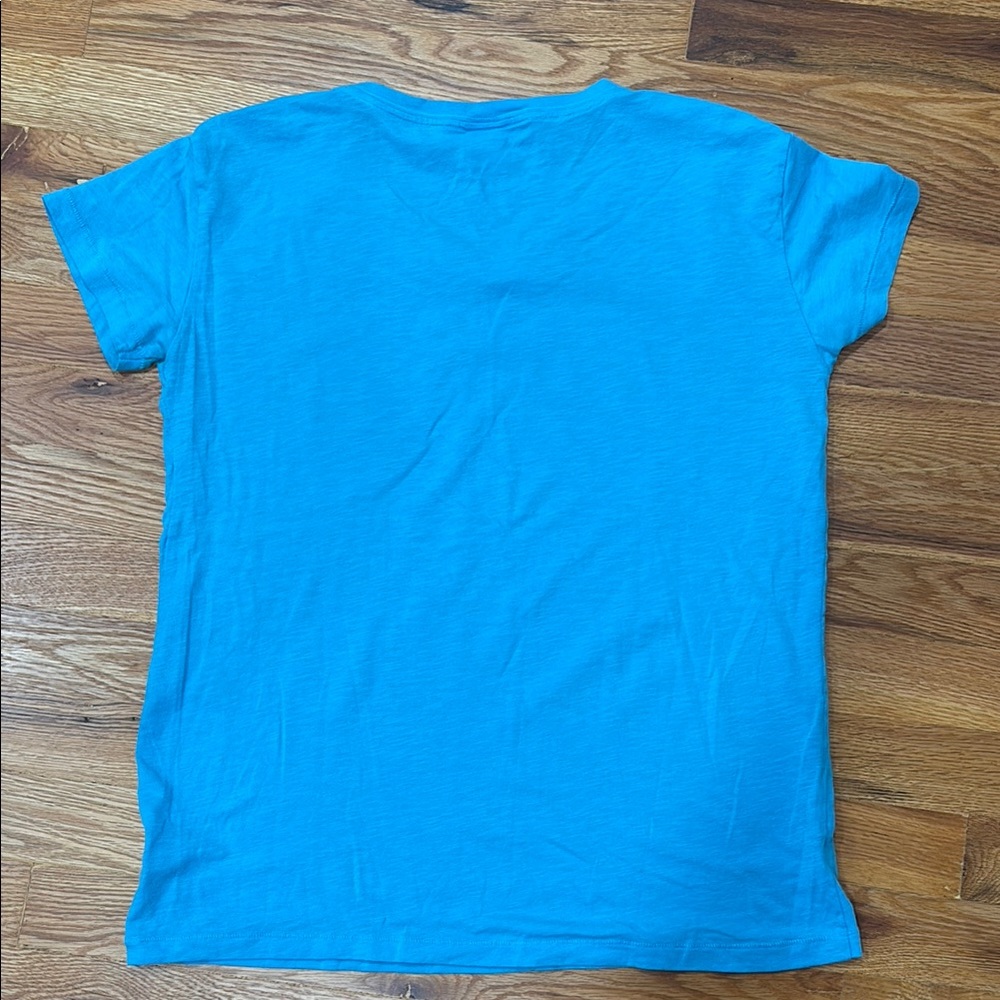 VS PINK Light Blue T-Shirt - Picture 4 of 4